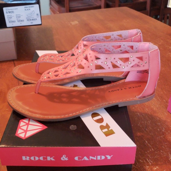 Shoes - Picture 2 of 3